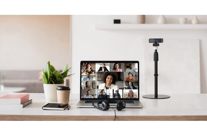 Kensington teleskopický držák kamery, světla A1010