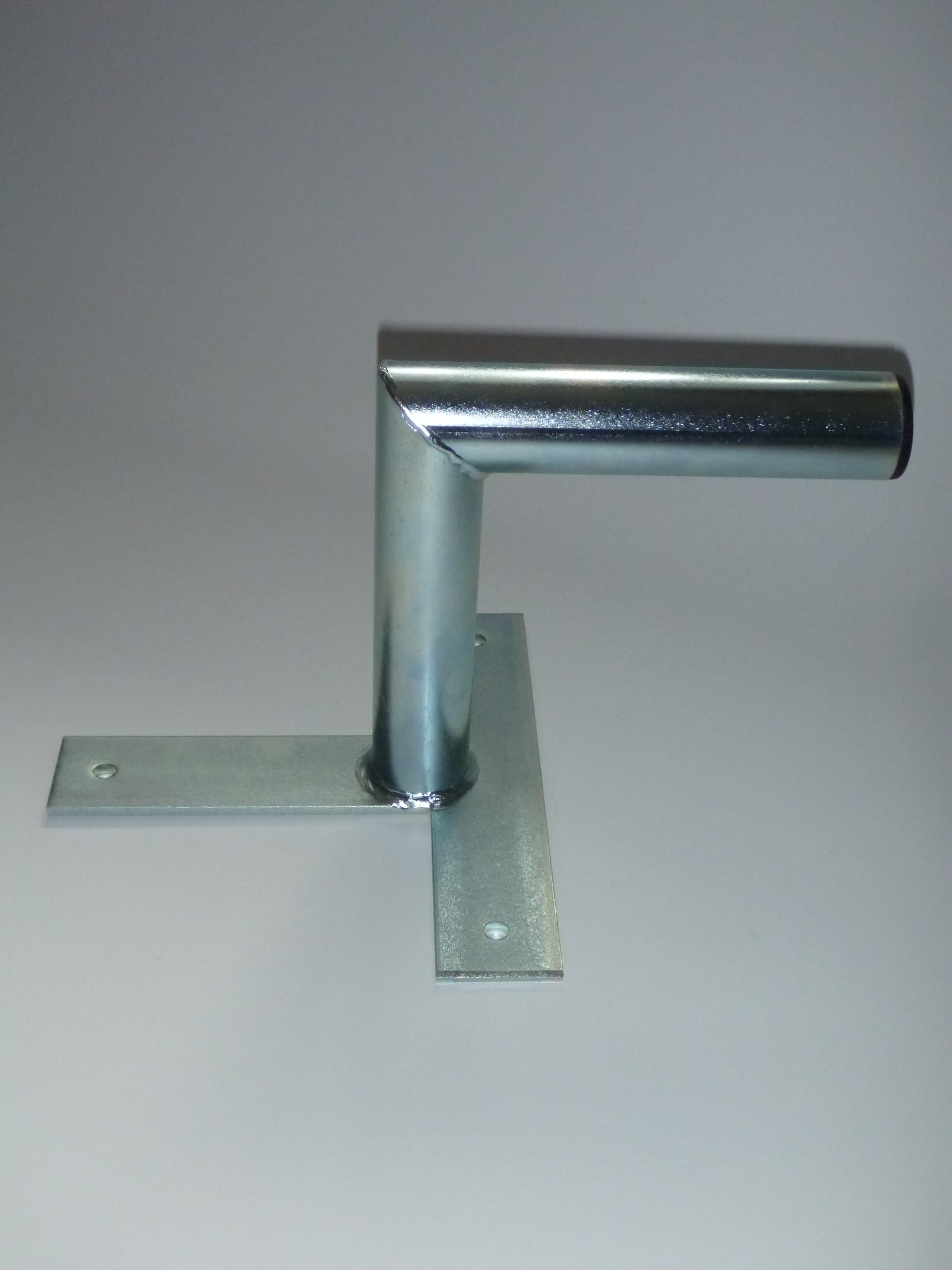 Anténní držák 20cm T (p.4,2 cm)