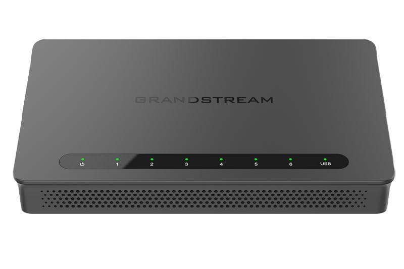 Grandstream GWN7002 VPN router 2 SFP, 4 Gb porty 1 PoE in, 2 PoE out