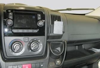 Brodit ProClip mont.konzole pro Peugeot Boxer 15-18 Fiat Ducato 15-19 Citroen Jumper 15-19, na střed
