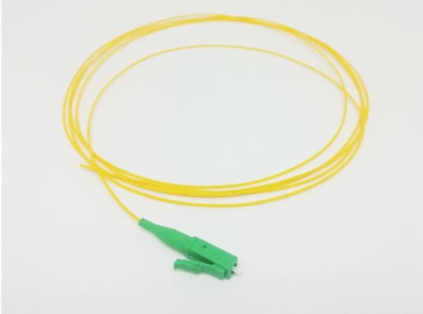 Pigtail Fiber Optic LC APC 09 125 2m G657A