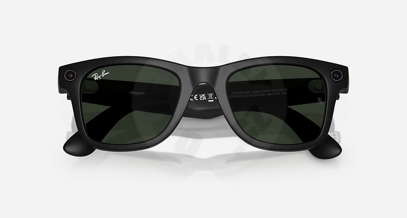 Meta Ray-Ban Gen1 Wayfarer - Matte Black Clear to Graphite Green Transitions